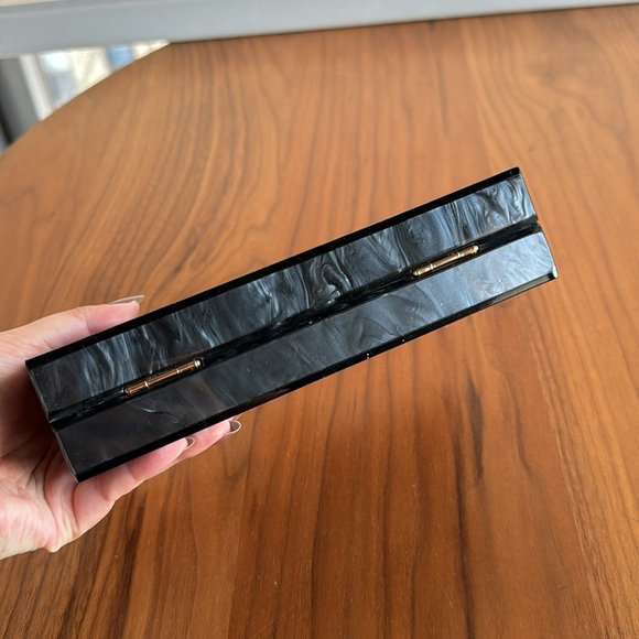 Marble Acrylic Clutch - Picture 4 of 5